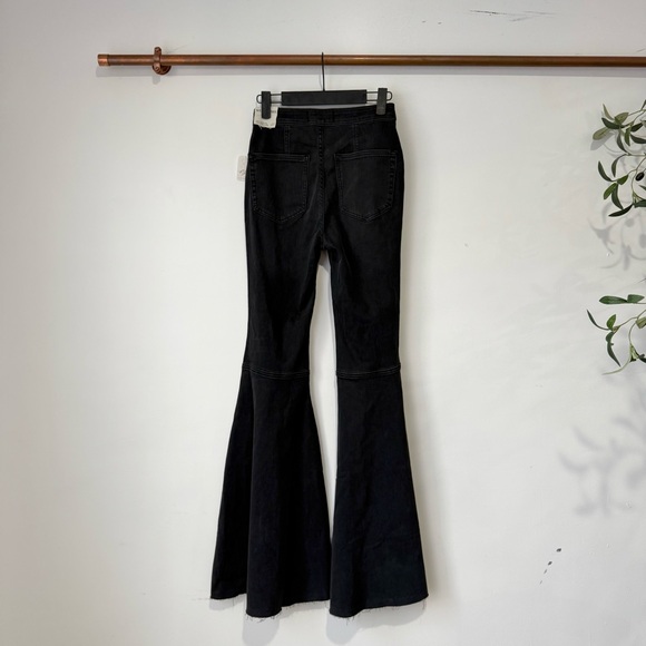 Free People We The Free Just Float On Flare Jeans Black - Picture 7 of 7